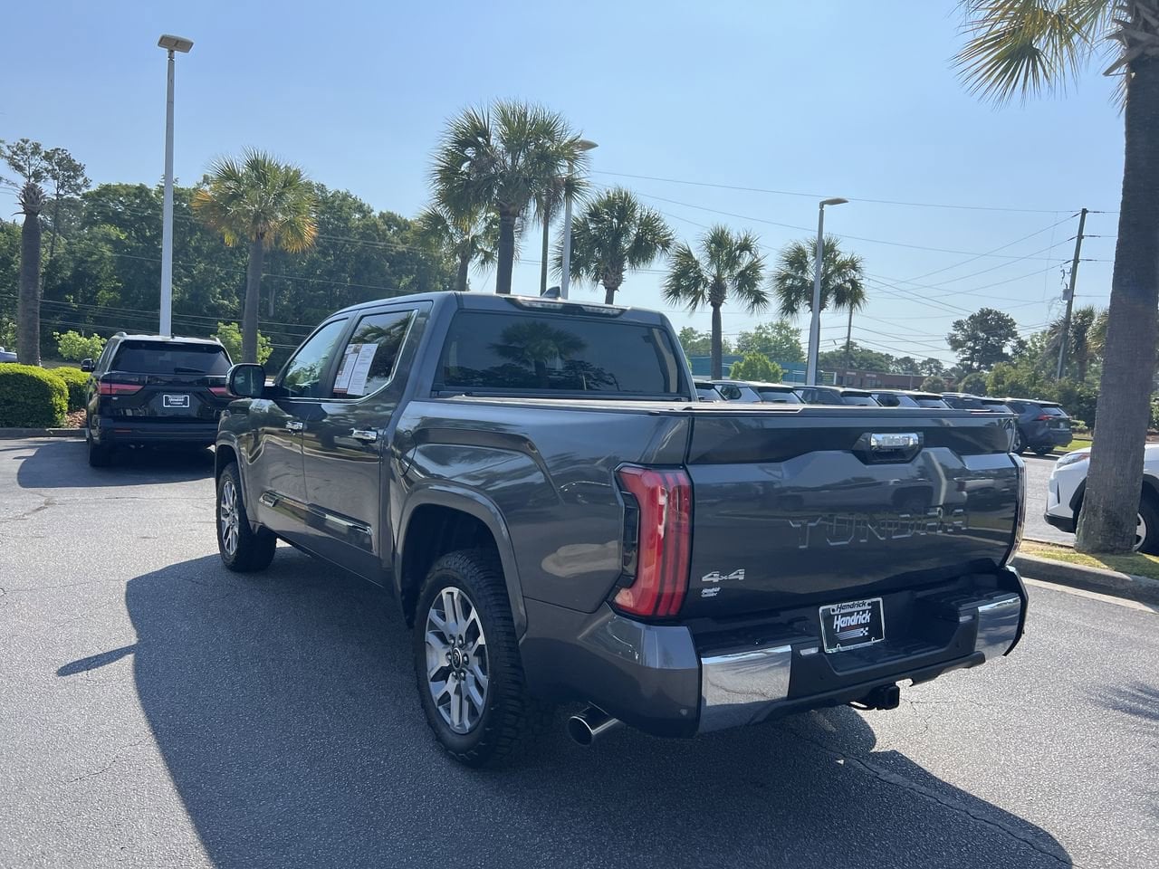 2024 Toyota Tundra 1794 Edition Hybrid photo 6
