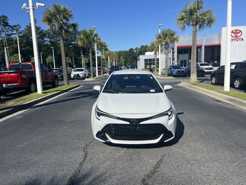 Certified 2024 Toyota Corolla Hatchback SE Hatchback