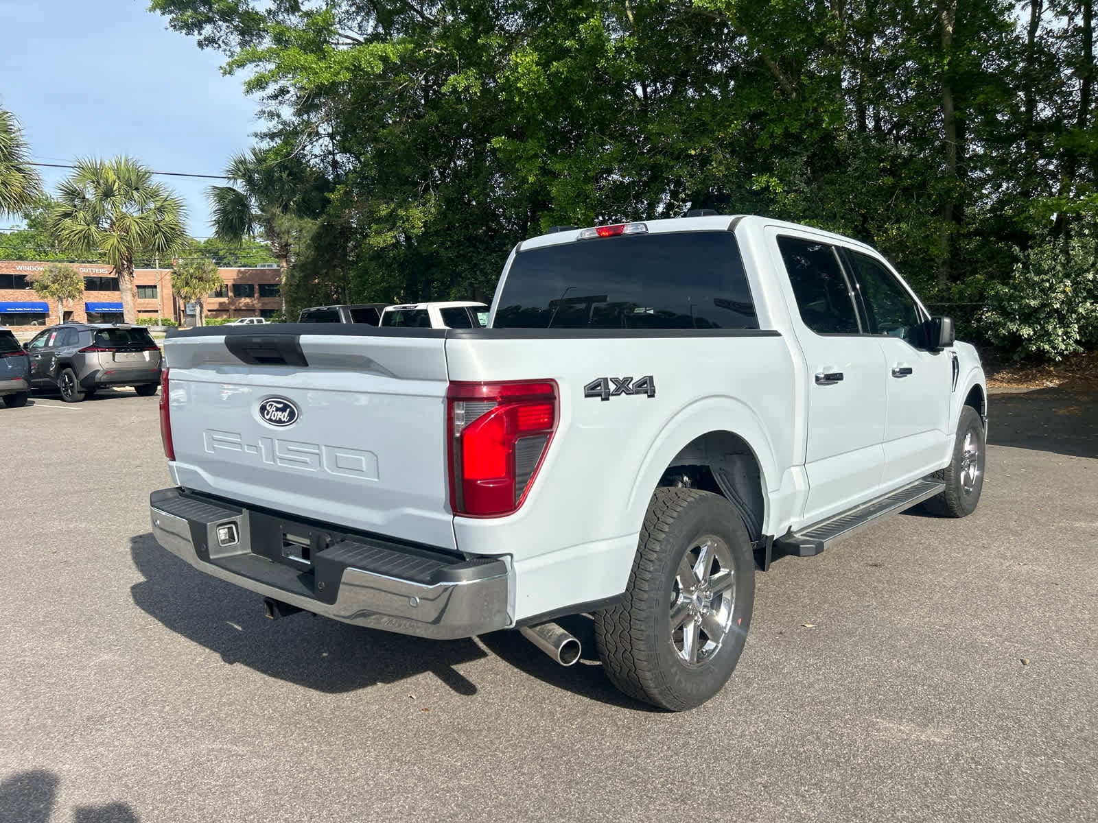 2025 Ford F-150 XLT photo 4