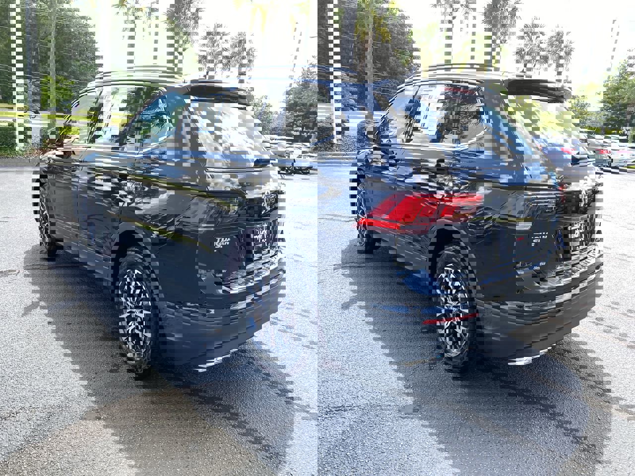 2019 Volkswagen Tiguan SE photo 6