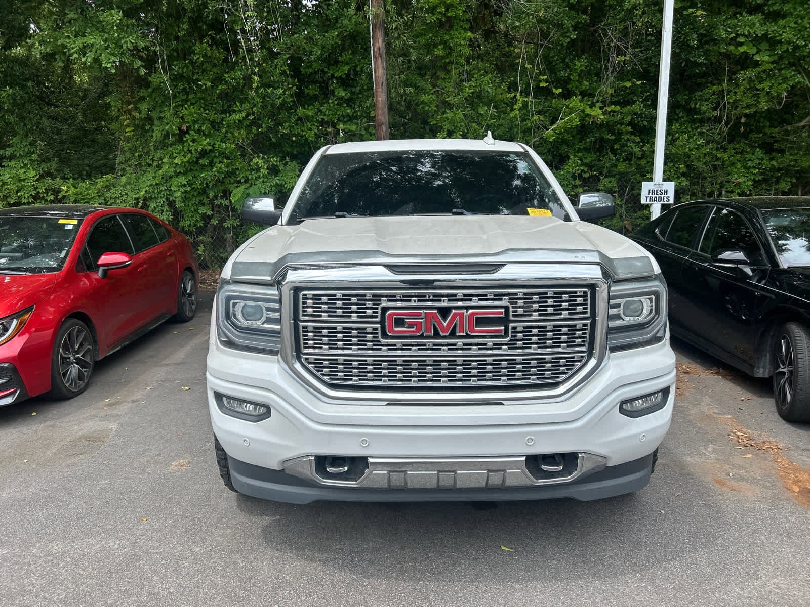 2018 GMC Sierra 1500 Denali photo 3
