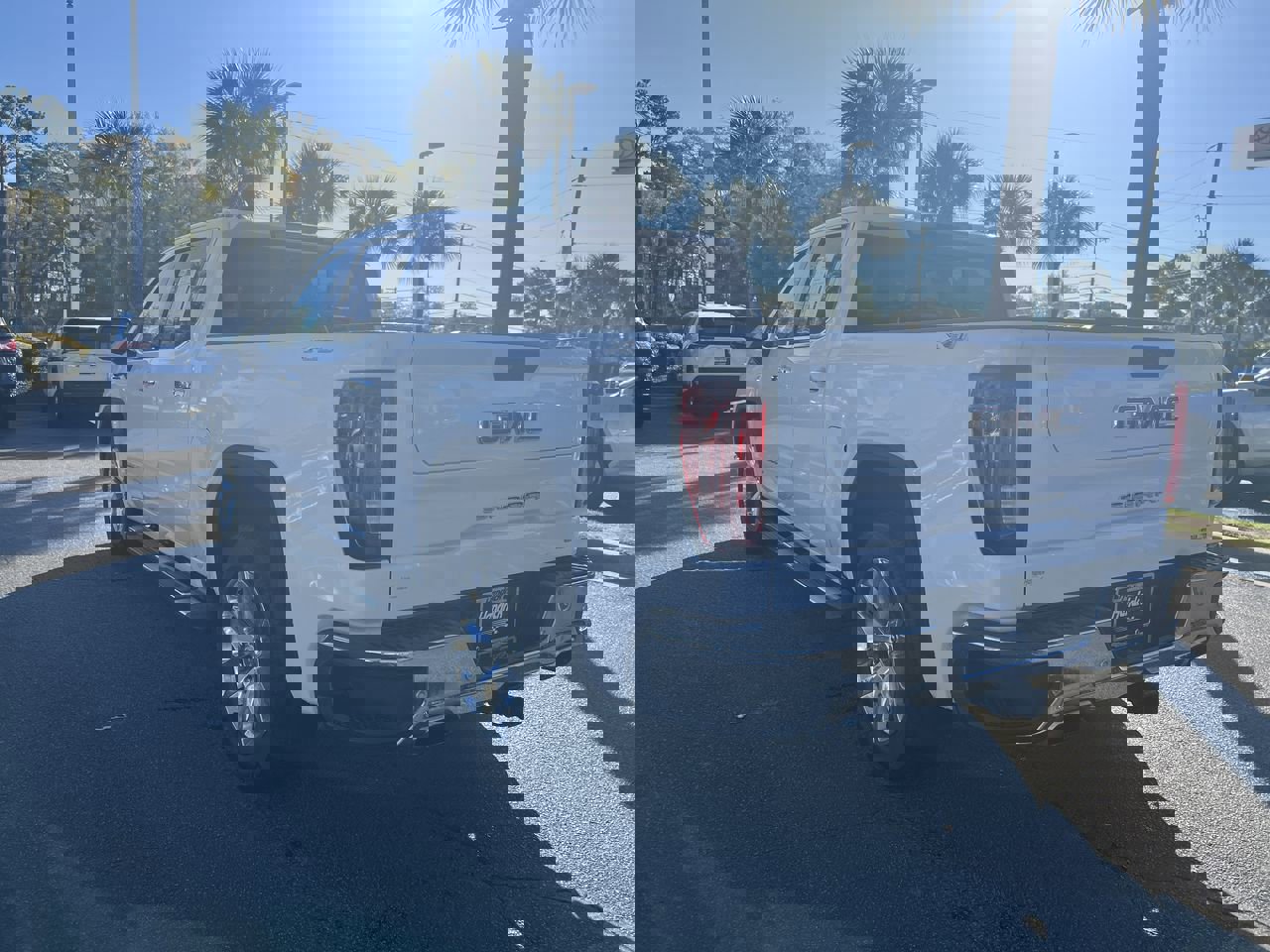 2020 GMC Sierra 1500 SLT photo 6