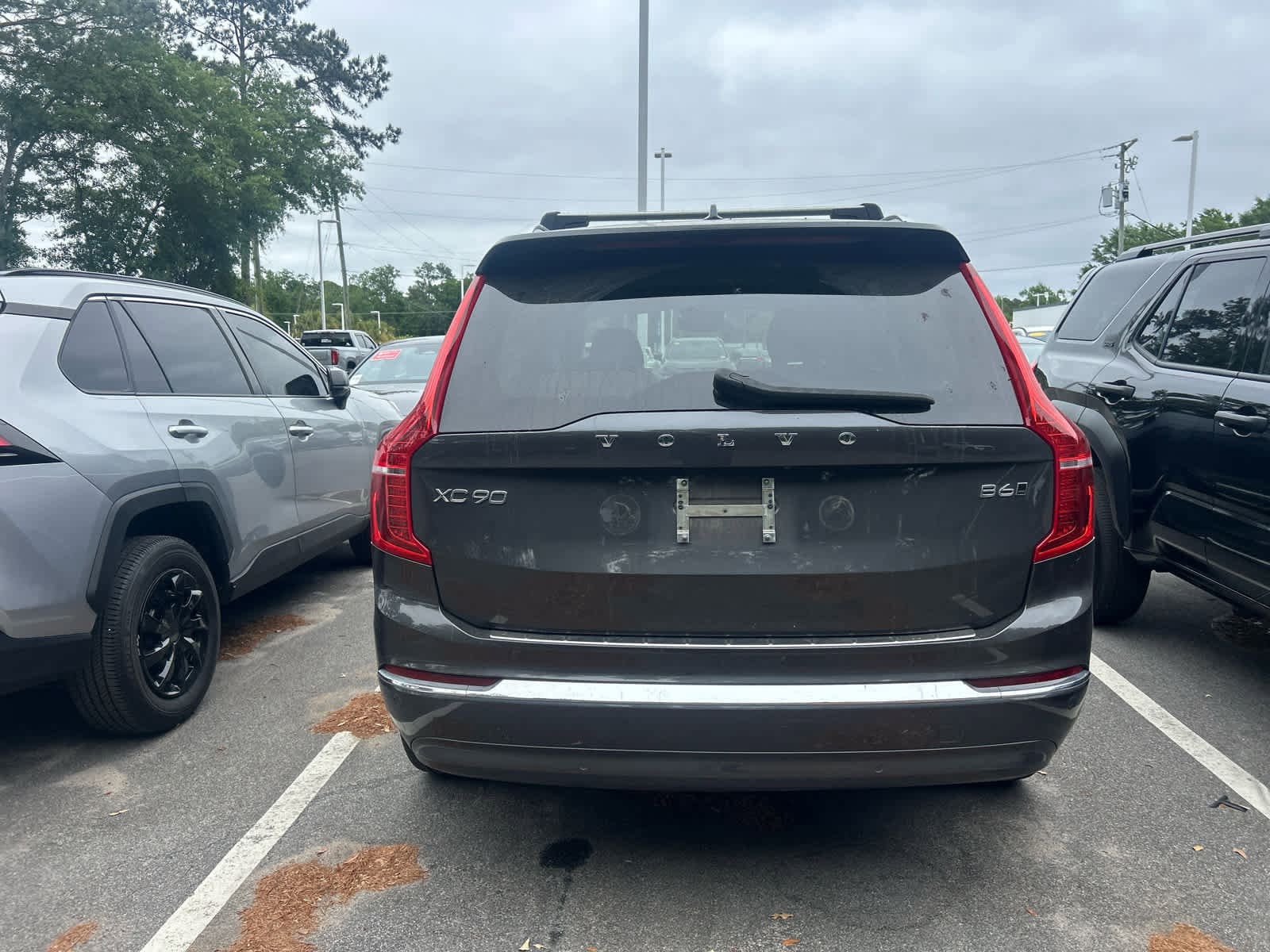 2024 Volvo XC90 Plus Bright Theme photo 2