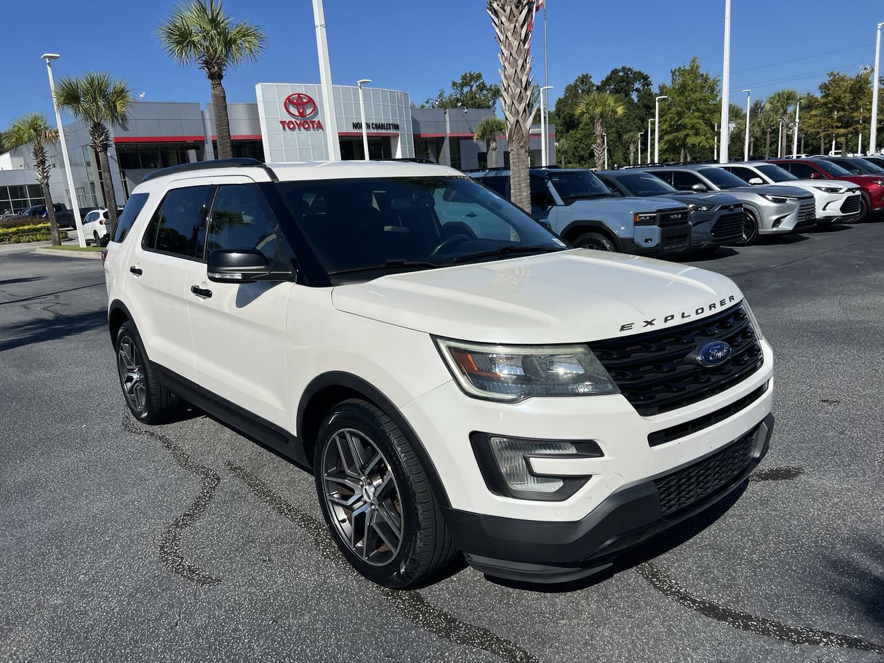 2016 Ford Explorer Sport SUV