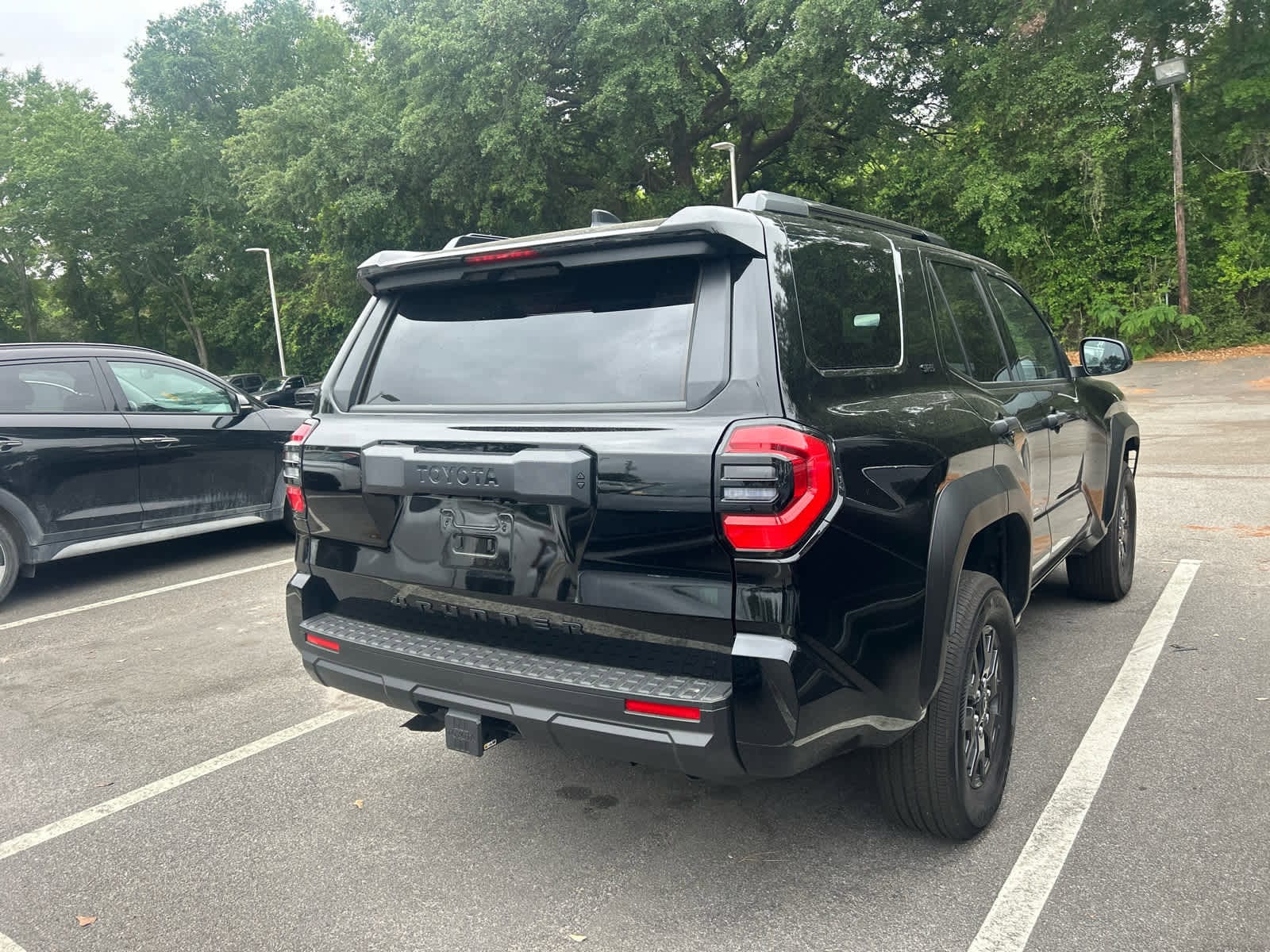 2025 Toyota 4Runner SR5 photo 5