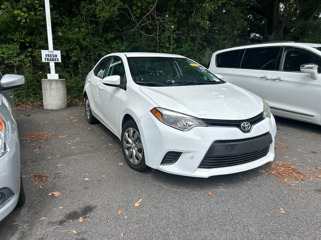 Used 2015 Toyota Corolla LE Sedan