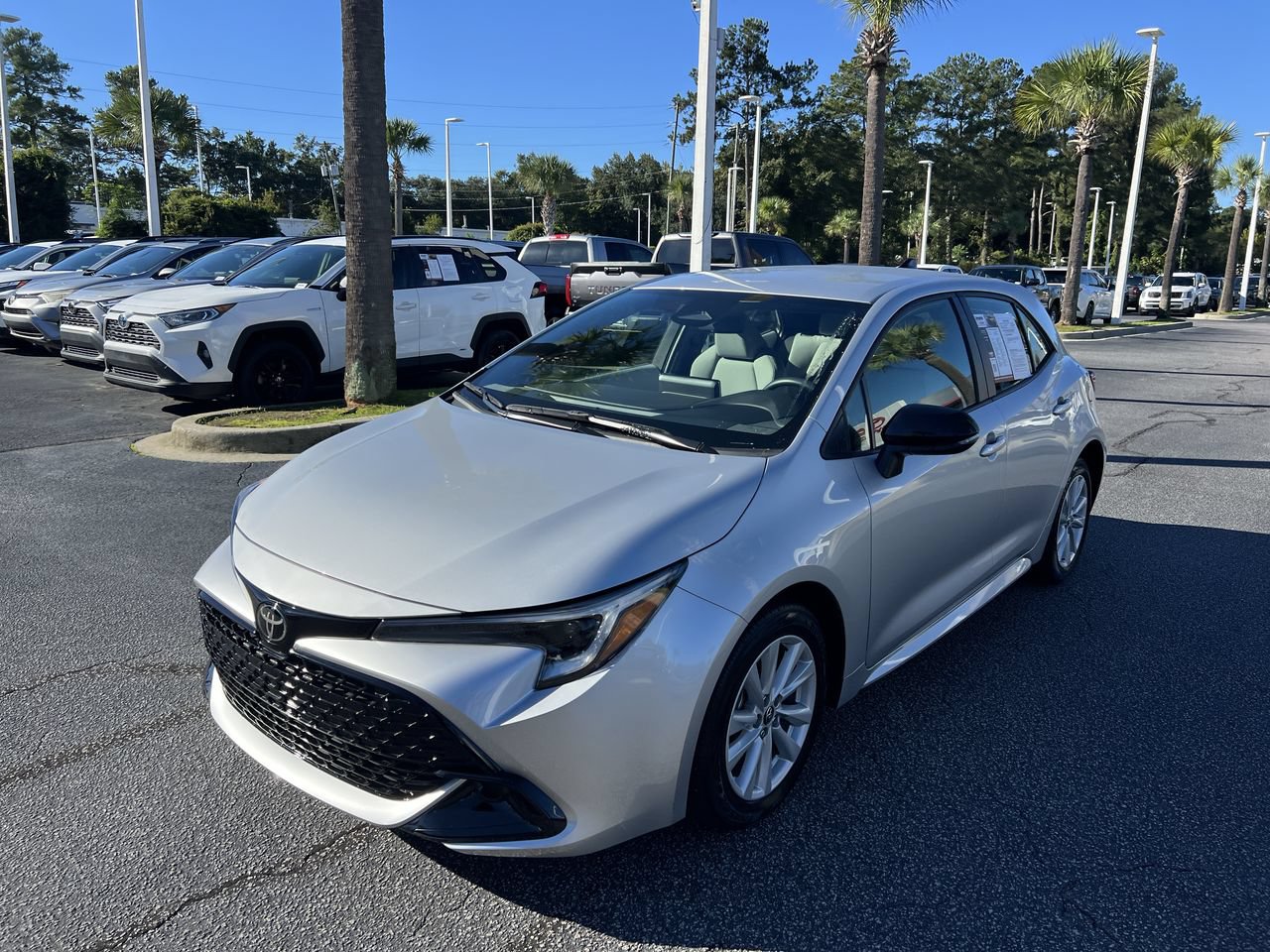 Certified 2026 Toyota Corolla Hatchback SE Hatchback