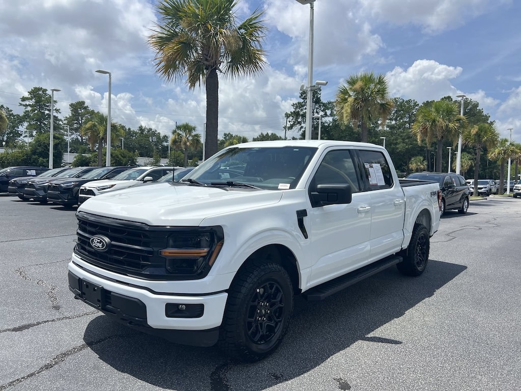Used 2025 Ford F-150 XLT Pickup