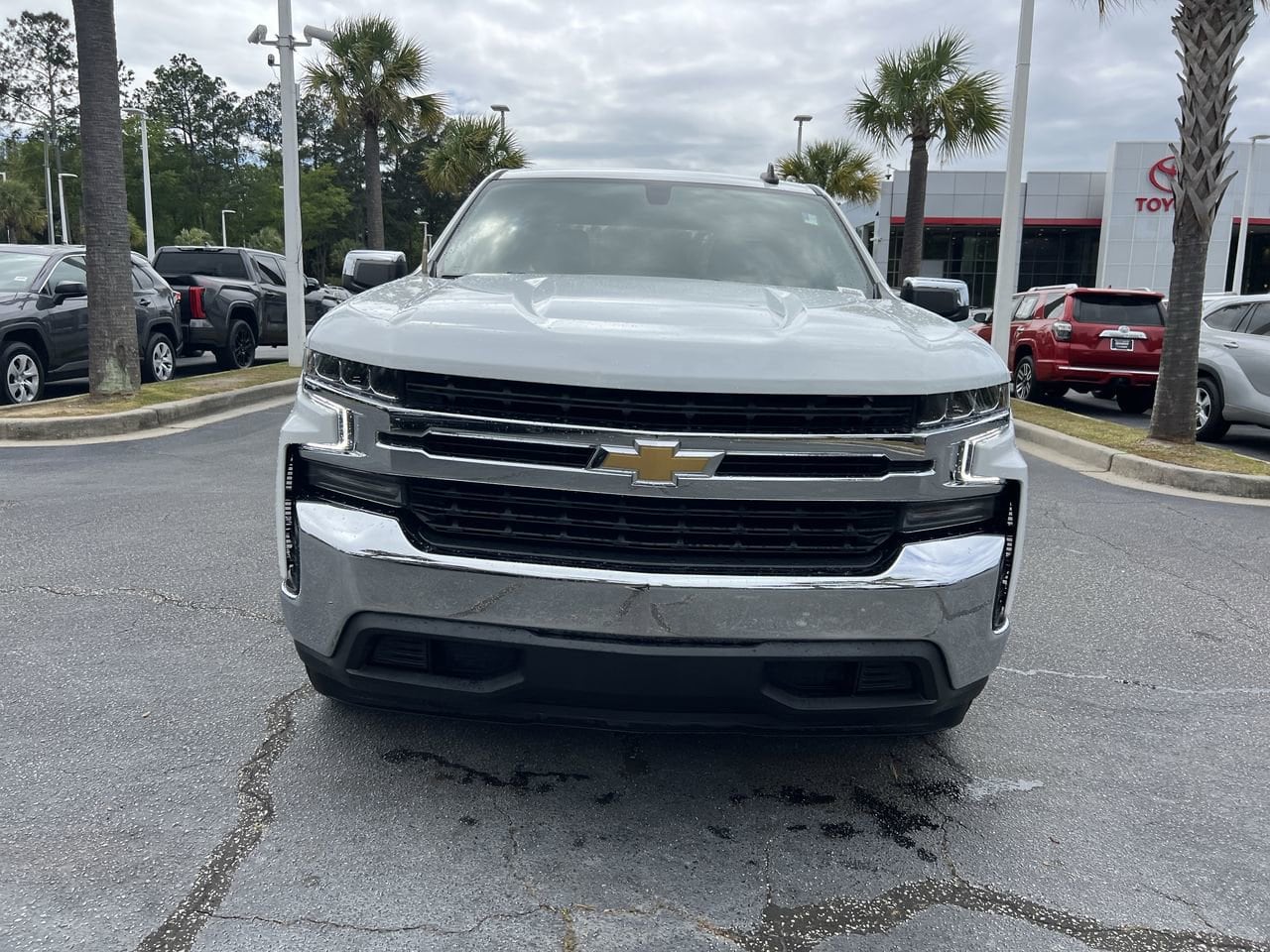 2022 Chevrolet Silverado 1500 LTD LT photo 2