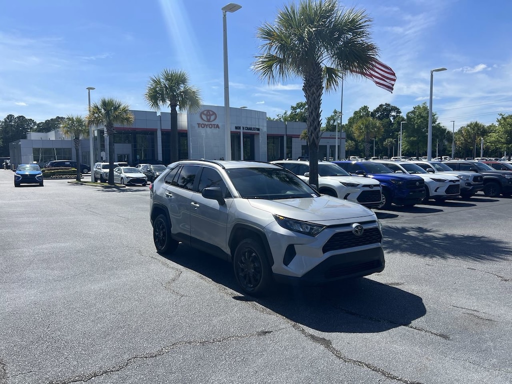 Used 2019 Toyota RAV4 LE SUV
