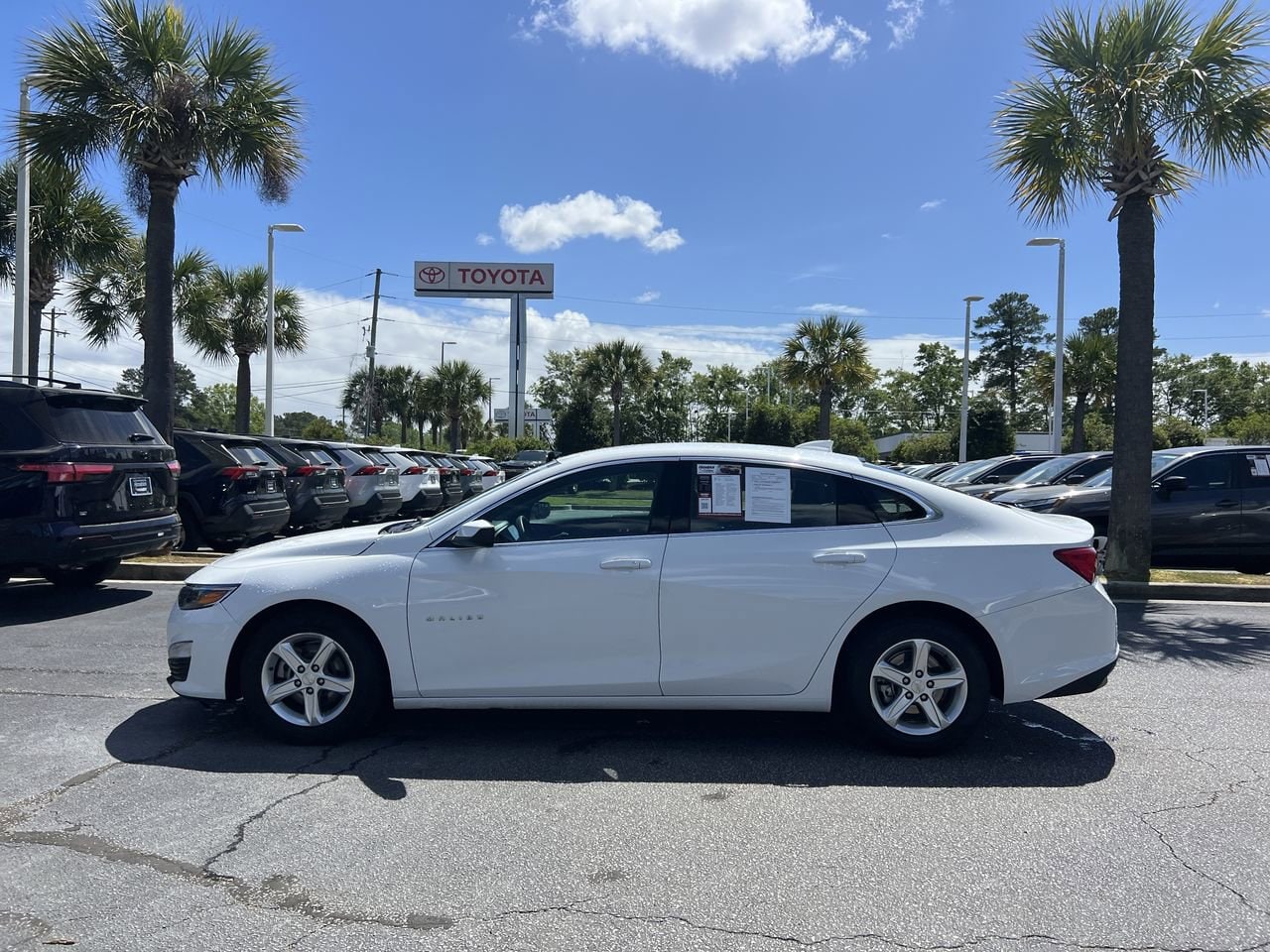 2023 Chevrolet Malibu LT photo 6