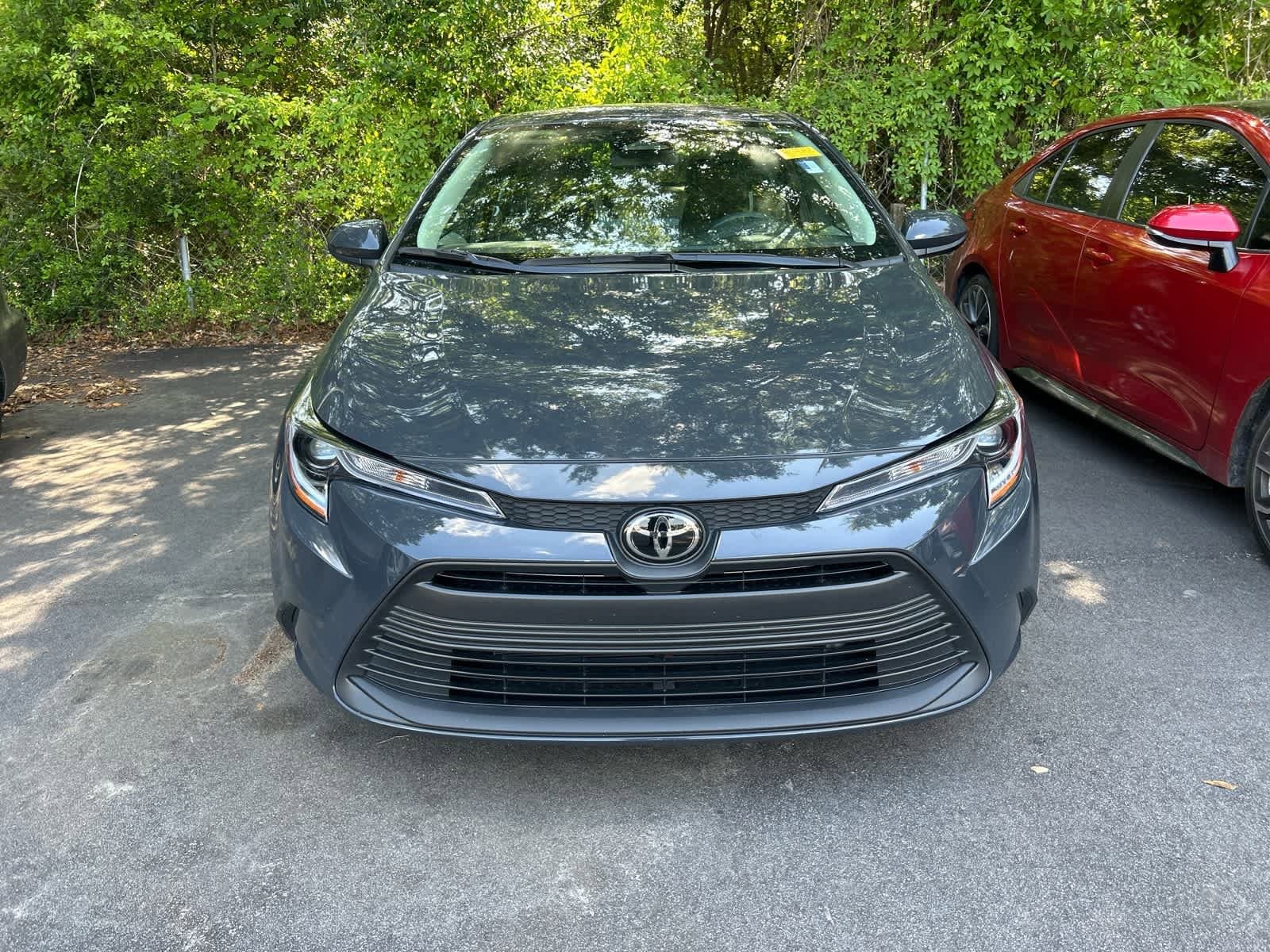 2025 Toyota Corolla LE photo 2