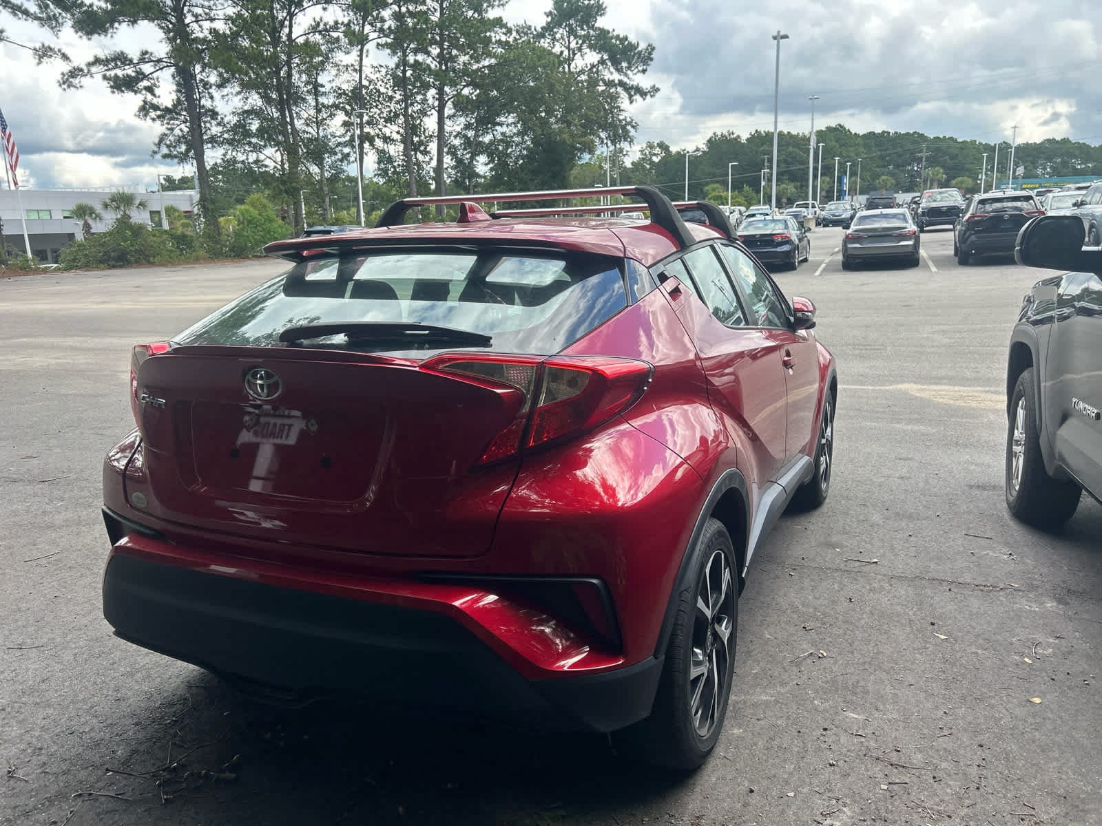 2022 Toyota C-HR XLE