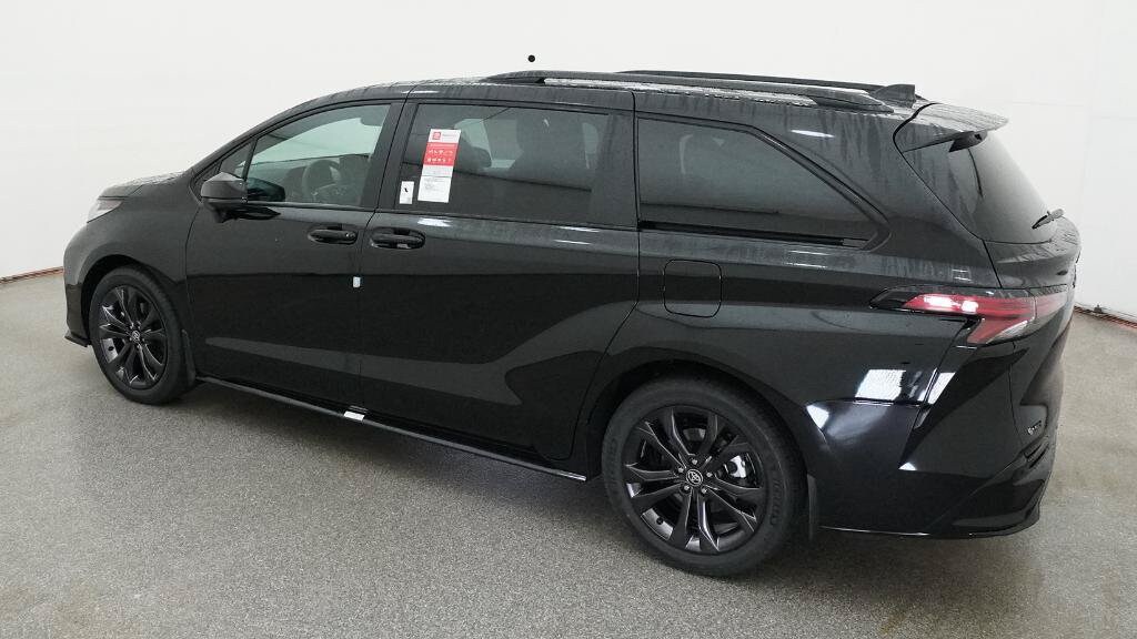 Toyota Sienna XSE