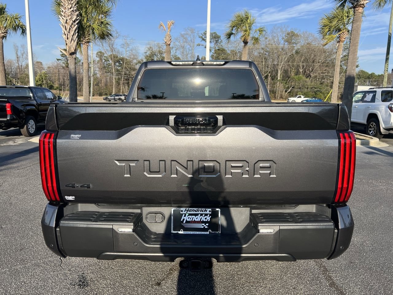 2024 Toyota Tundra Limited Hybrid photo 3