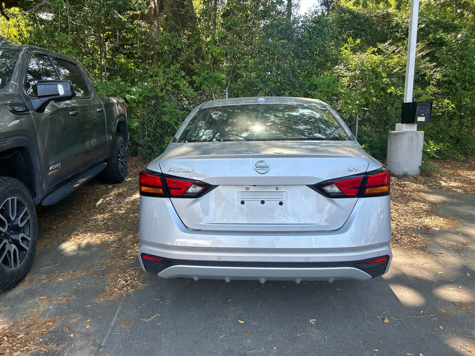 2021 Nissan Altima 2.5 SV photo 3