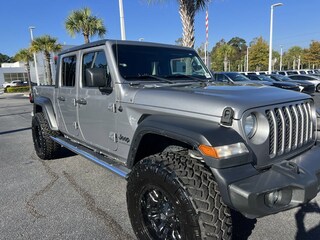 2020 Jeep Gladiator Sport S Pickup