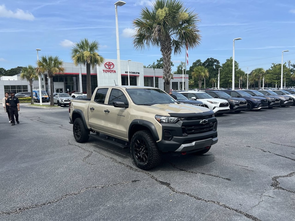 Used 2023 Chevrolet Colorado 4WD Trail Boss Pickup