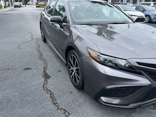 2024 Toyota Camry SE Sedan