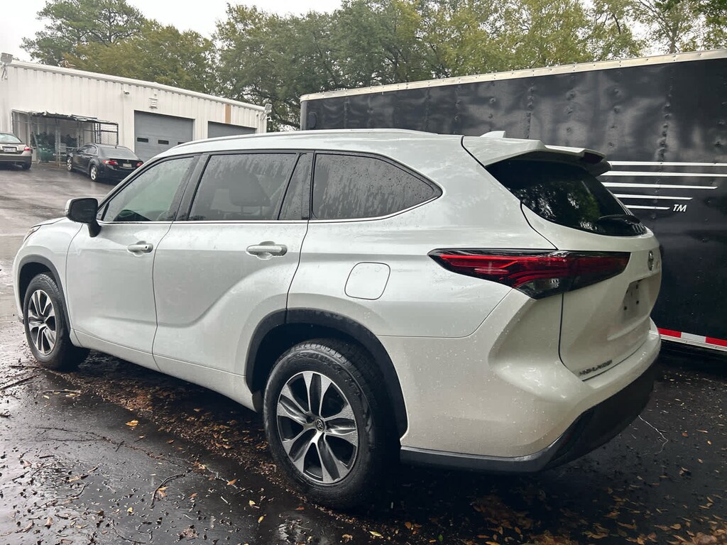 Certified 2022 Toyota Highlander XLE SUV