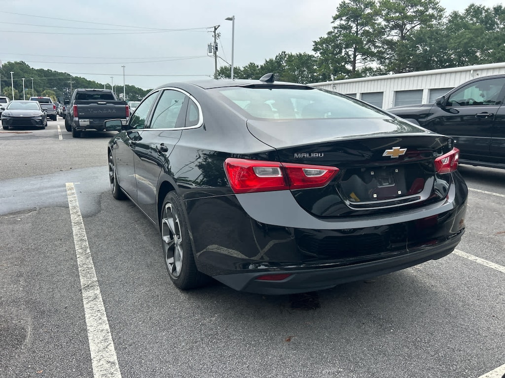 Used 2024 Chevrolet Malibu LT Sedan