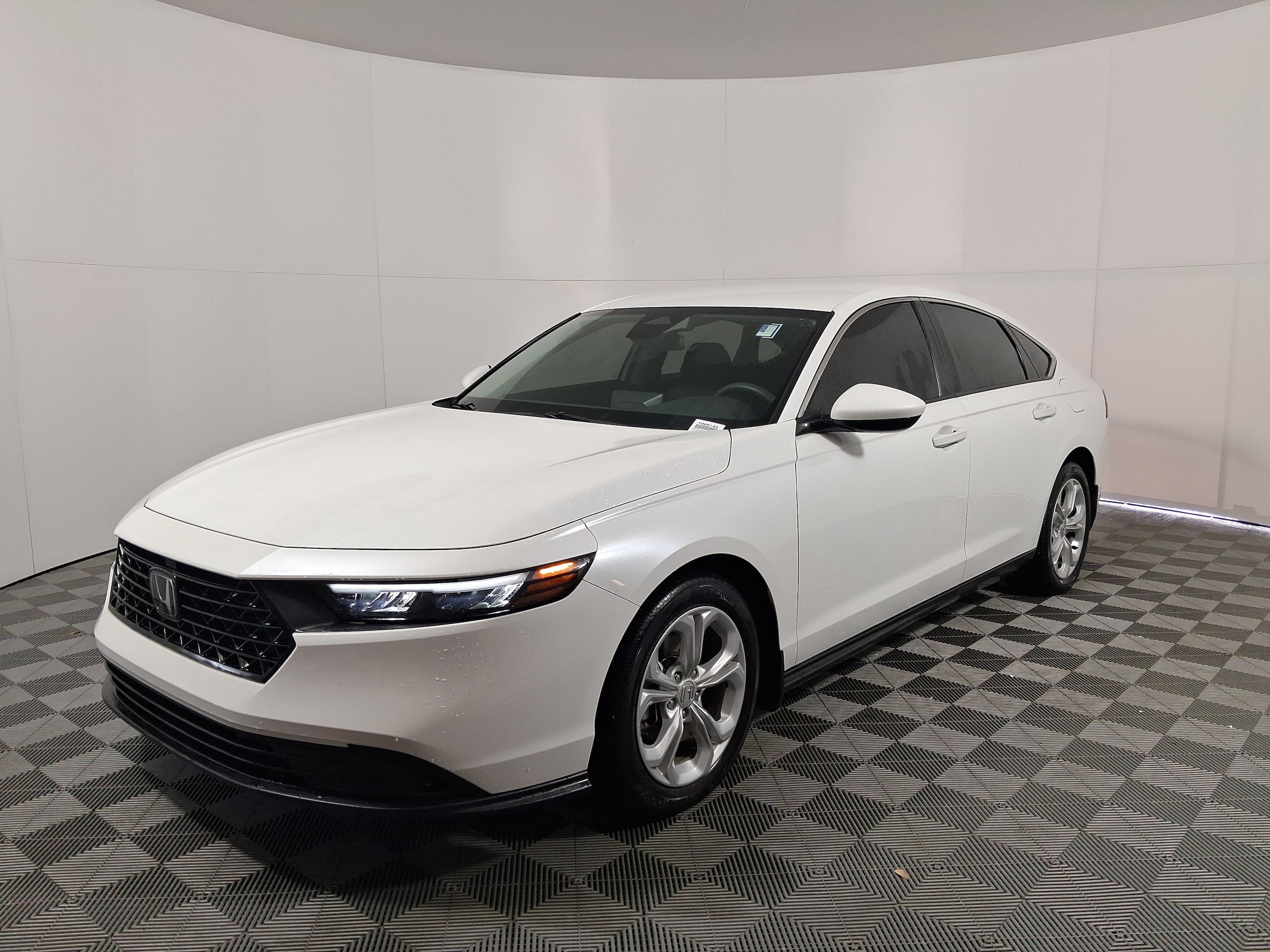 2024 Honda Accord LX photo 5