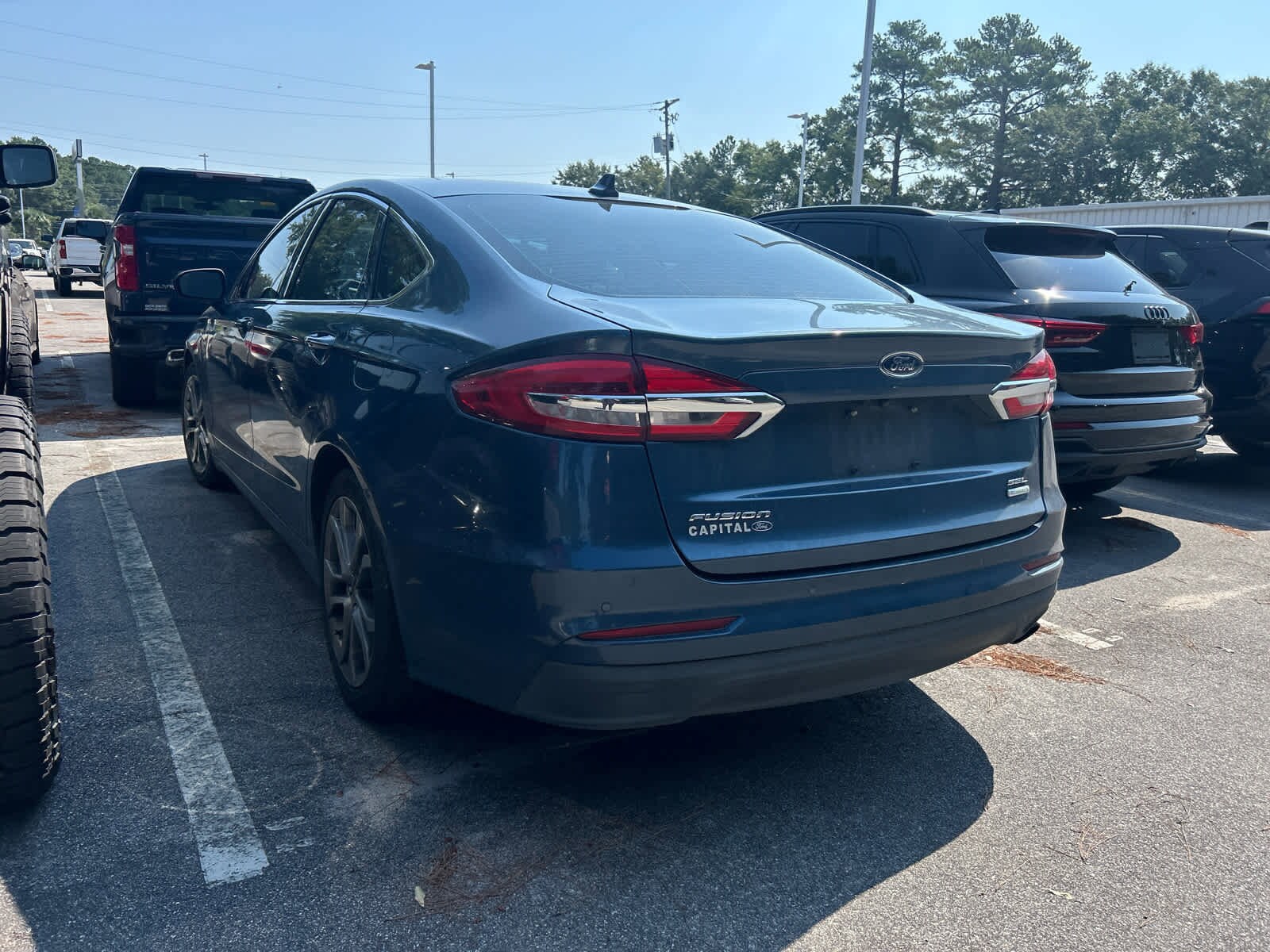 2019 Ford Fusion SEL photo 2