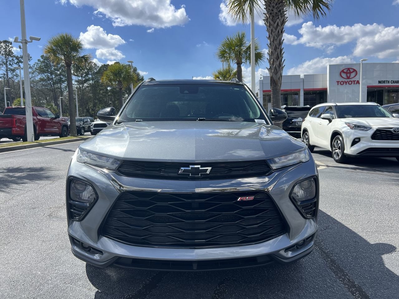2021 Chevrolet Trailblazer RS photo 2