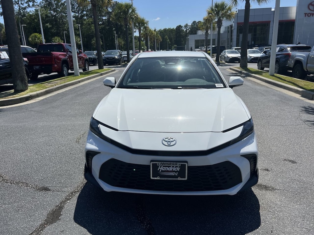 Certified 2025 Toyota Camry SE Sedan
