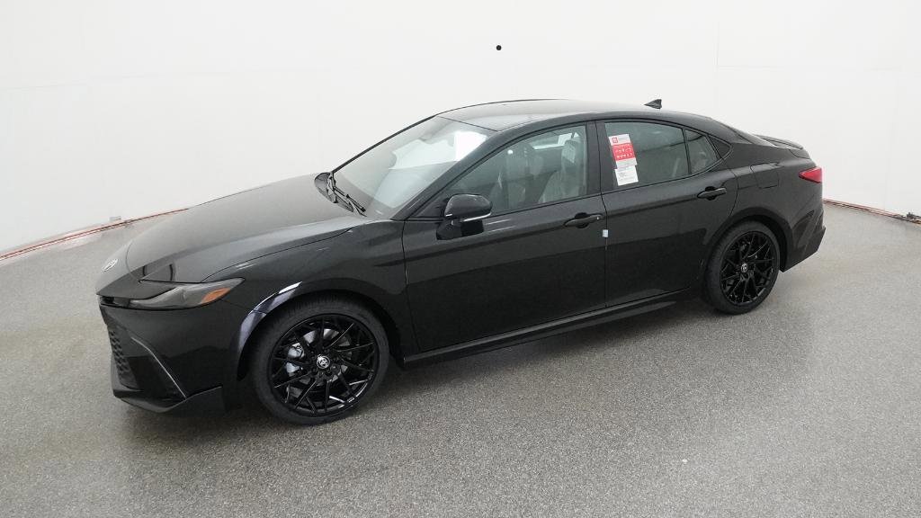 2026 Toyota Camry SE photo 4