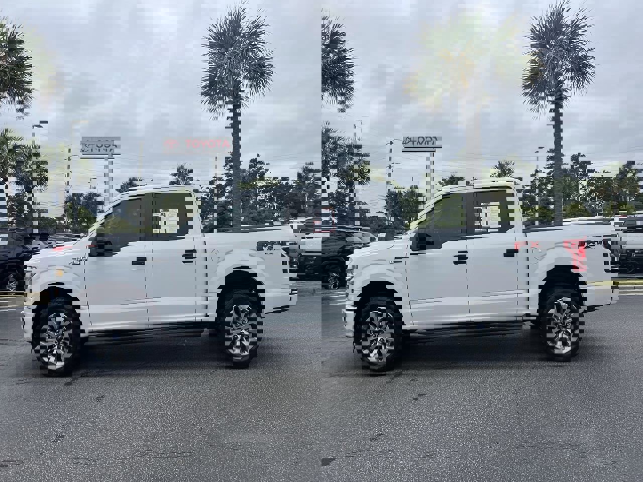 2017 Ford F-150 XL photo 5