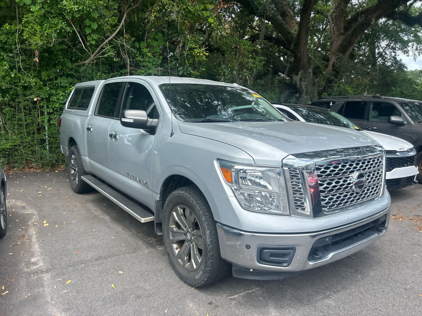 Nissan Titan SV