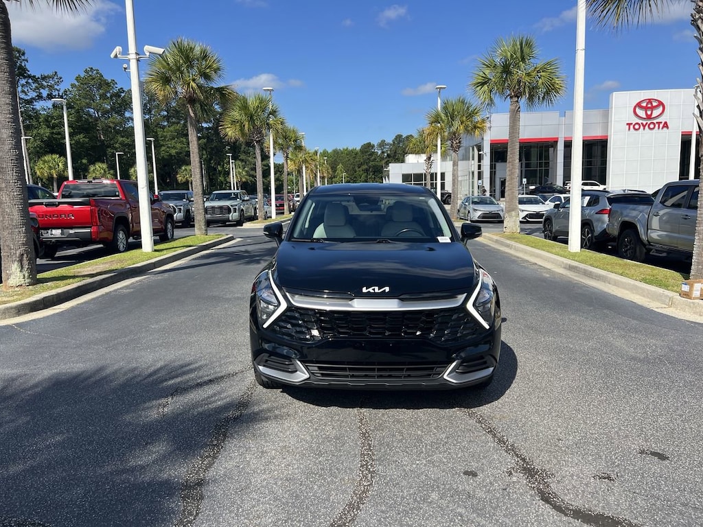 Used 2023 Kia Sportage EX SUV