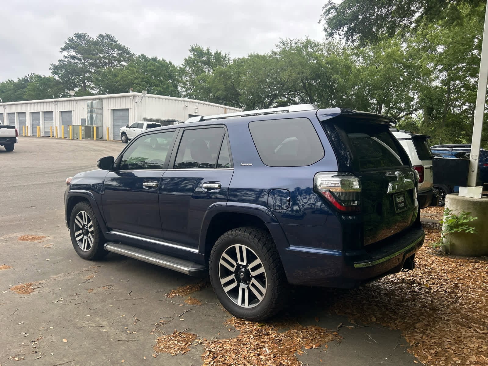 2021 Toyota 4Runner Limited photo 2