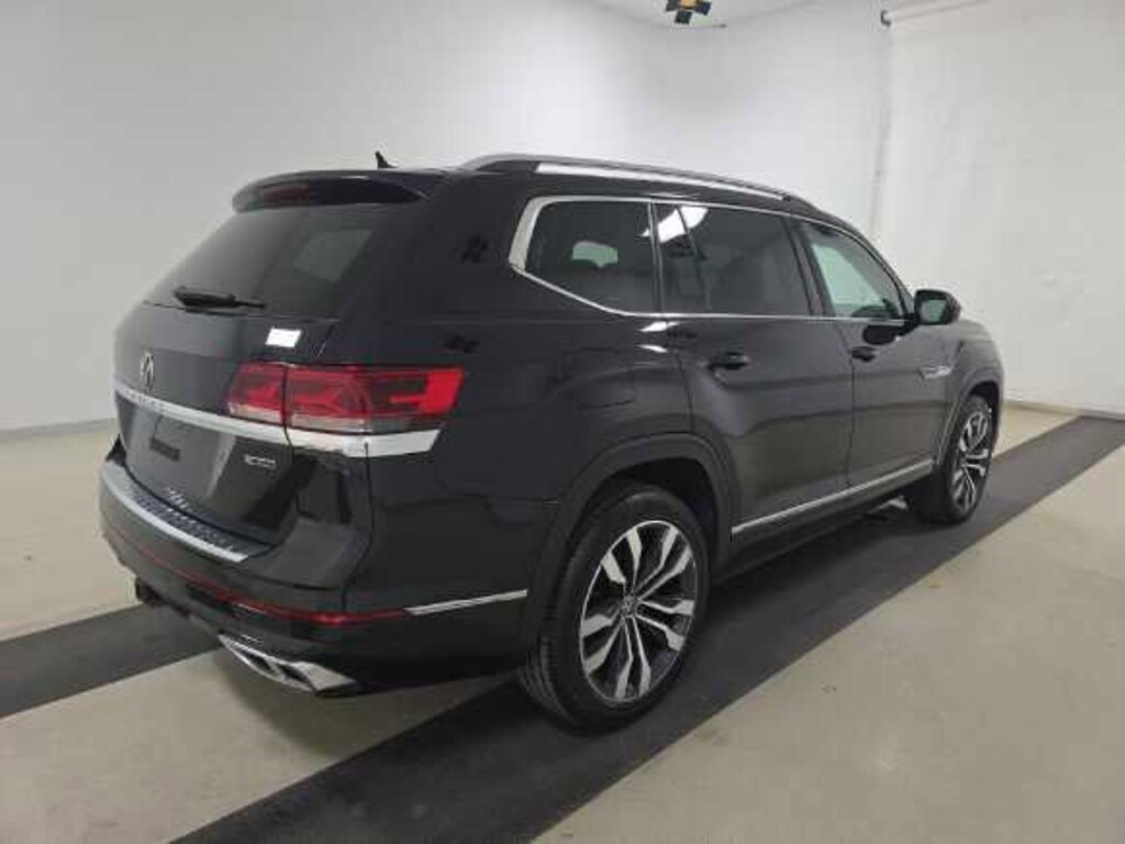 Used 2022 Volkswagen Atlas 3.6L V6 SEL Premium R-Line SUV