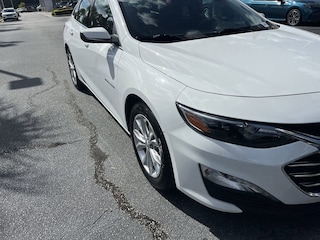2023 Chevrolet Malibu LT Sedan