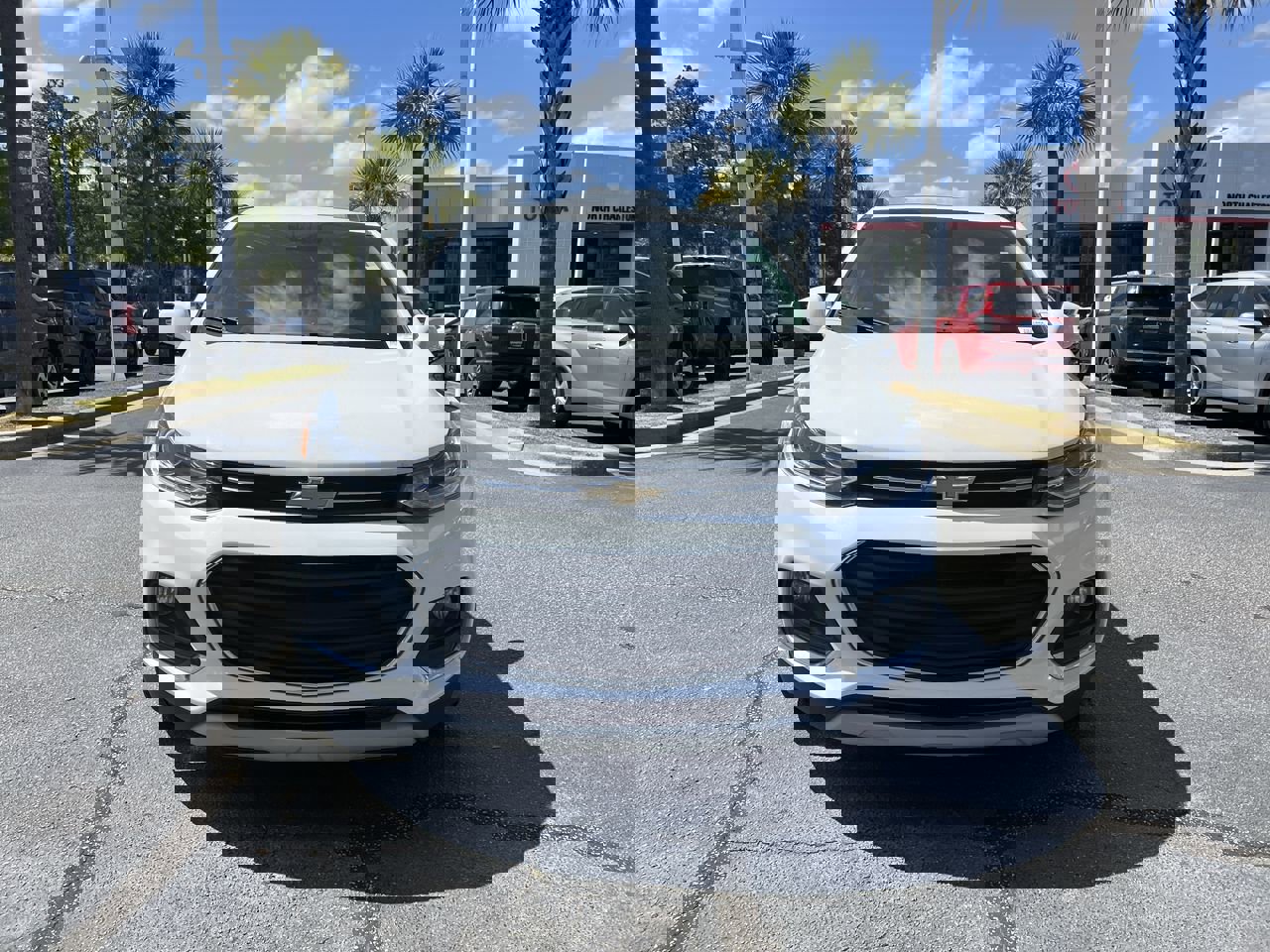 2020 Chevrolet Trax Premier photo 2