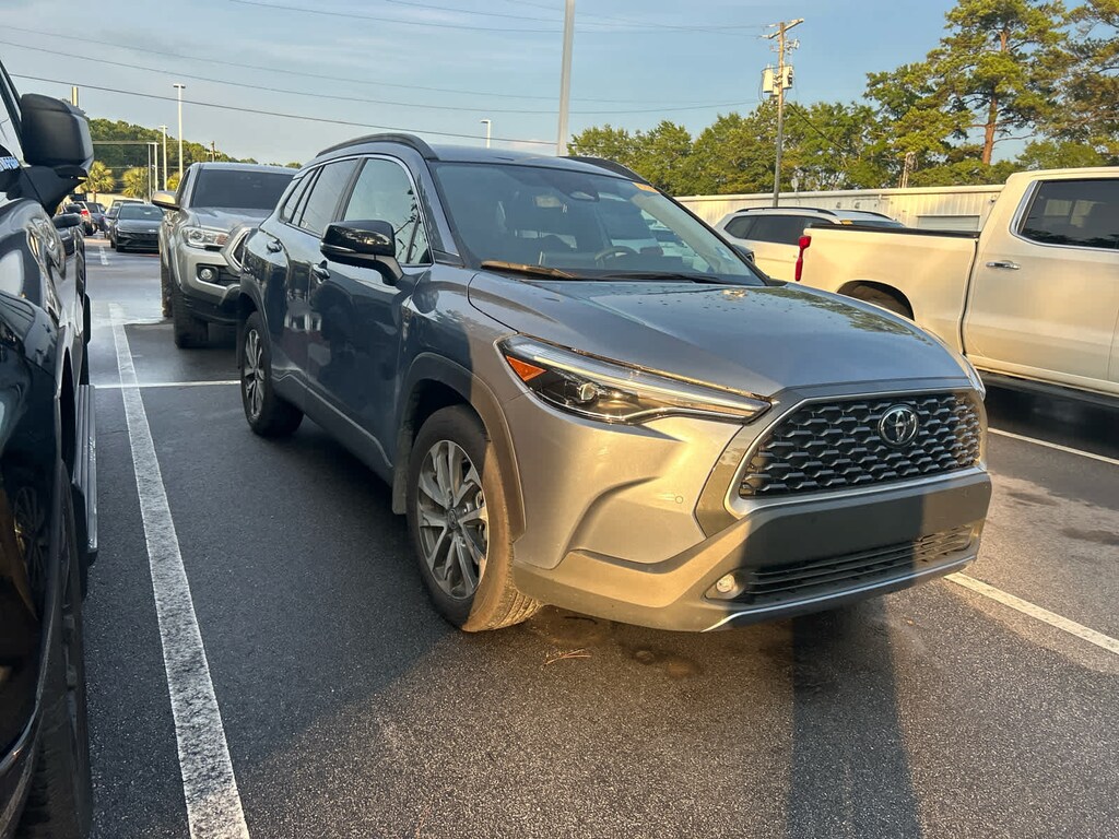 Certified 2025 Toyota Corolla Cross XLE SUV