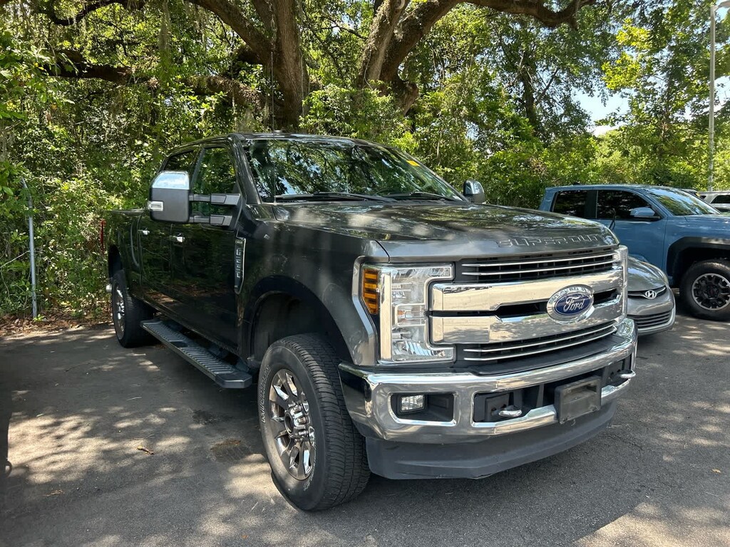 Used 2018 Ford Super Duty F-250 SRW LARIAT Pickup