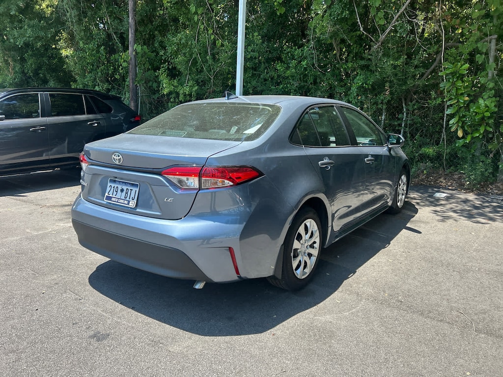 Certified 2025 Toyota Corolla LE Sedan