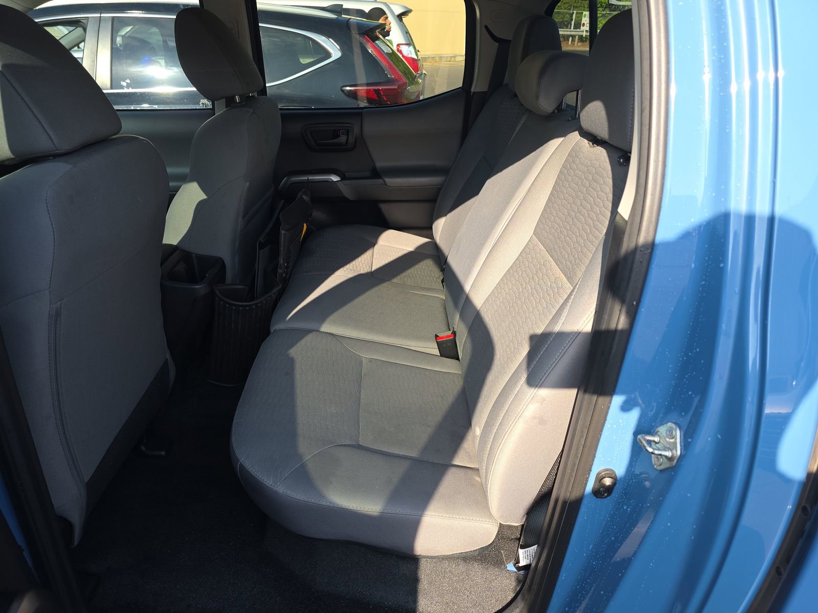 2019 Toyota Tacoma SR5 photo 6