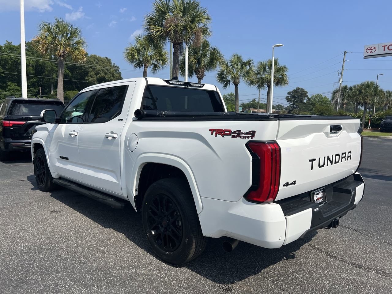 2023 Toyota Tundra SR5 photo 6