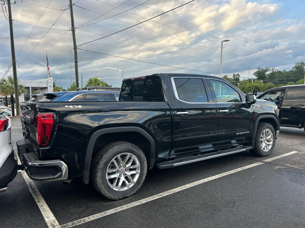 Used 2019 GMC Sierra 1500 SLT Pickup