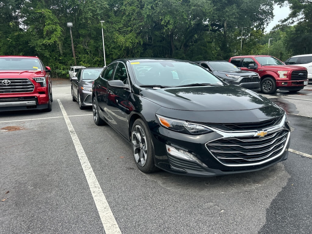 Used 2024 Chevrolet Malibu LT Sedan