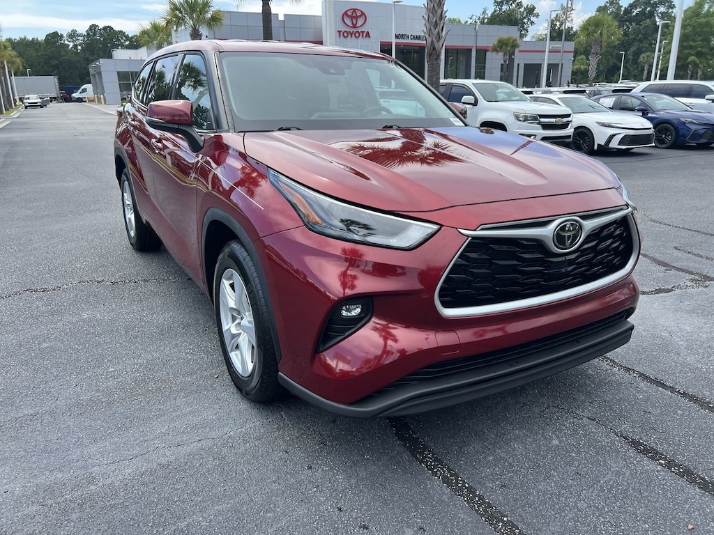 Certified 2022 Toyota Highlander LE SUV