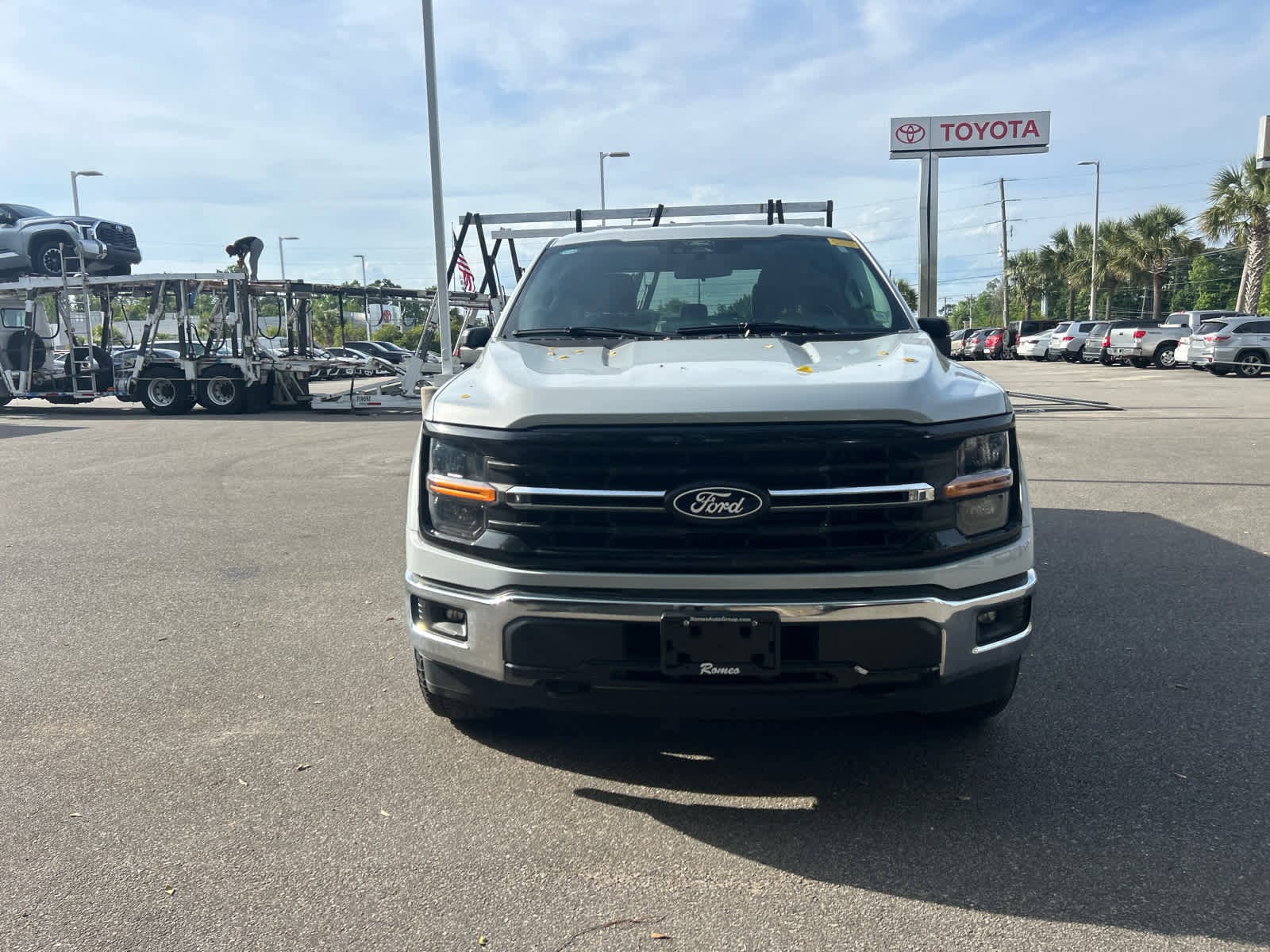 2025 Ford F-150 XLT photo 6