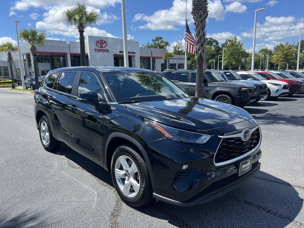 Certified 2024 Toyota Highlander LE SUV