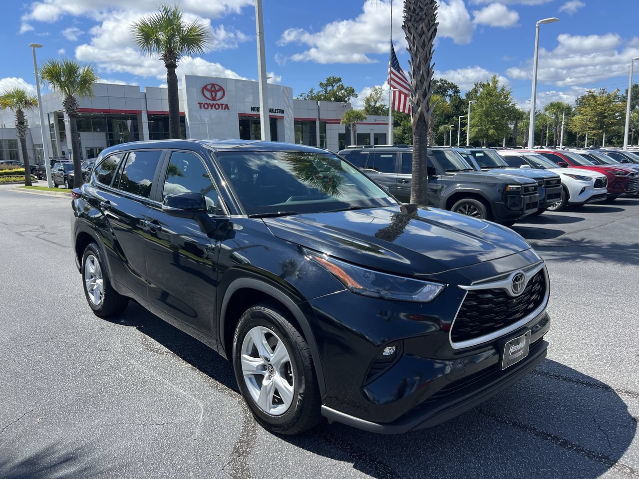 2024 Toyota Highlander LE SUV