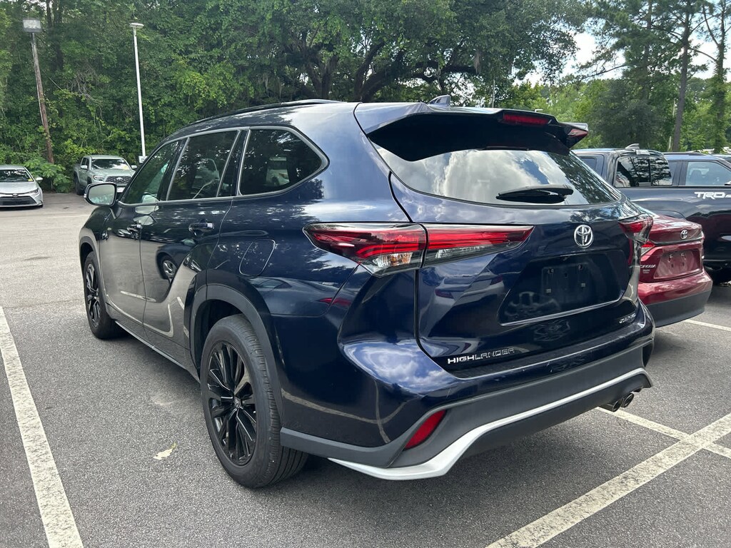 Certified 2025 Toyota Highlander XSE SUV