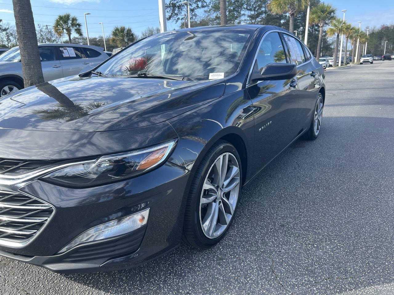 2023 Chevrolet Malibu LT photo 4